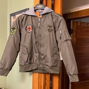 Boys hoodie “flight” jacket, w/patches on front. Snap pockets. Olive green. NWT